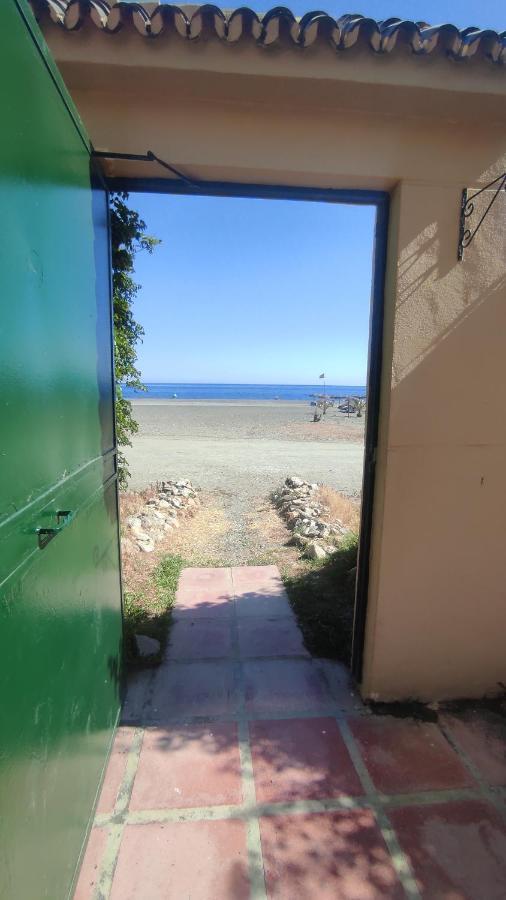 Апартаменты Benajarafe, Apartamento En La Playa *